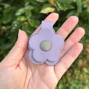 BNNU: FLOWER SNAP!!!!! In Lavender! (Portland Leather Goods)